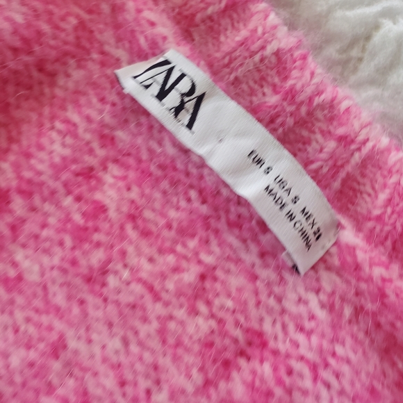 Sweater - Picture 6 of 10